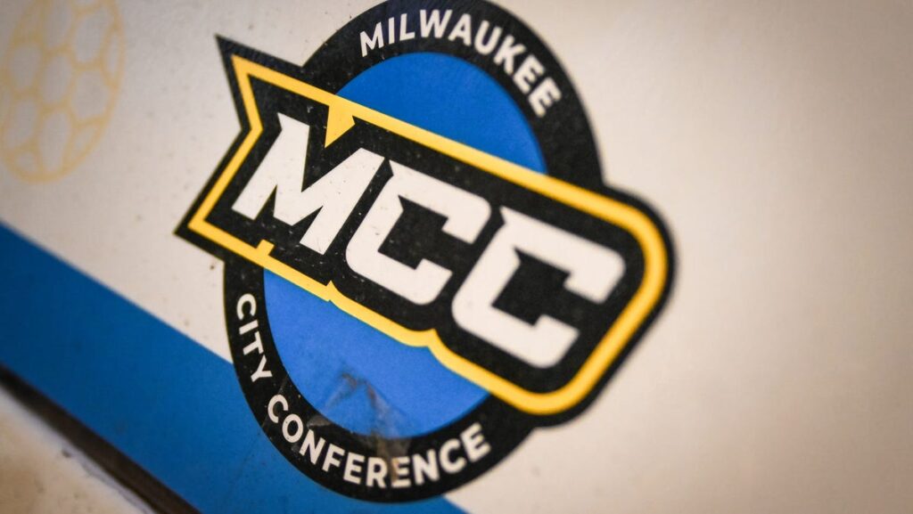 Bradley Tech, School of Languages involved in incident at Sept. 4 game - Milwaukee Journal Sentinel