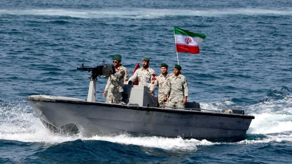 IRGC announces ‘daily strikes’ on violating ships in Hormuz, says ‘US not responding’ - thecradle.co