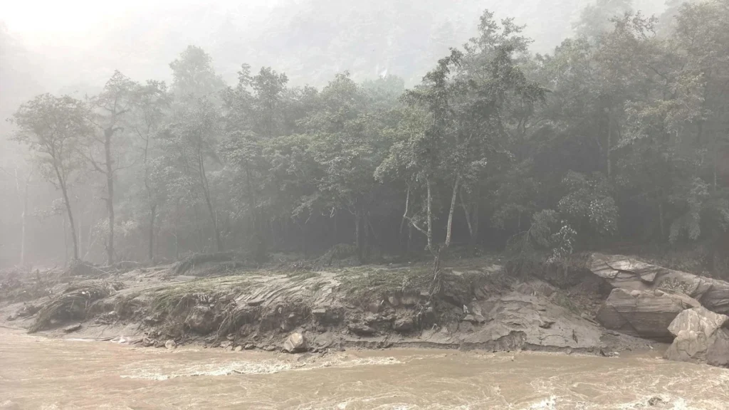 China-Nepal Border Flood Death Toll Reaches 43 - Ratopati