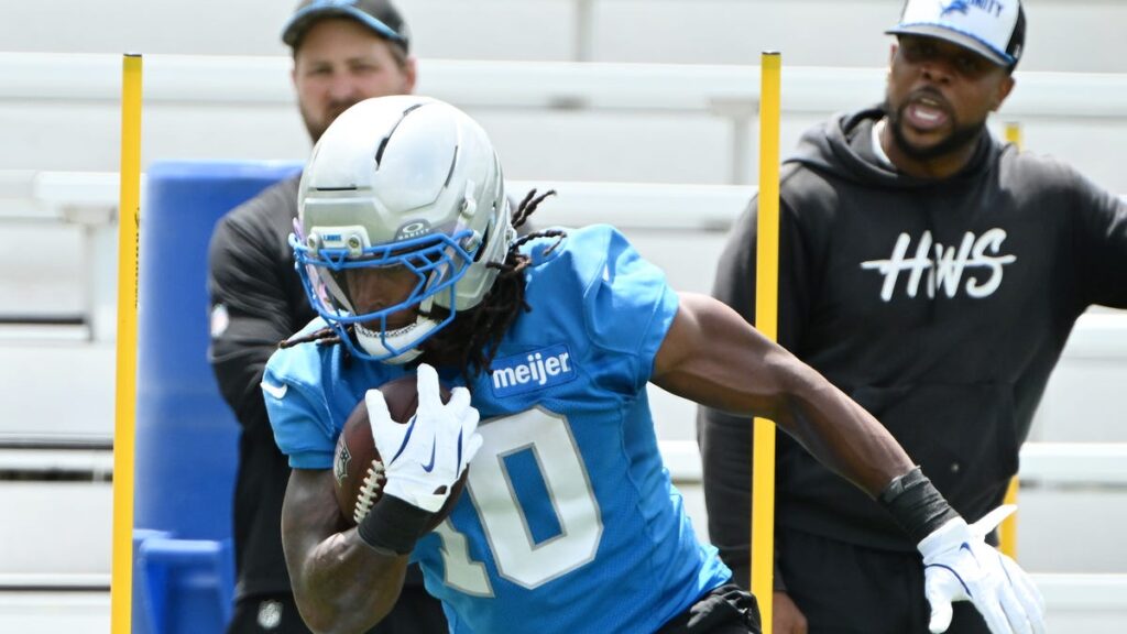 Isiah Pacheco, Lions running back, placed on injured reserve - The Detroit News