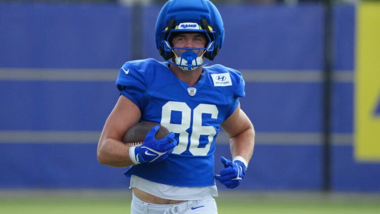 Max Klare is Rams' first rookie draft pick to be active this season - theramswire.usatoday.com