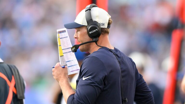 Bears vs. Panthers predictions, picks, odds: Who wins Week 1 NFL game? - Bears Wire