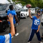 Lions fans tailgate ahead of season opener against Saints - The Detroit News