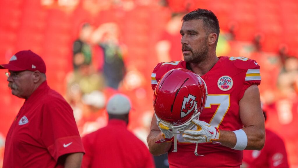 Denver Broncos at Kansas City Chiefs best prop bets for Monday Night Football - The Columbus Dispatch