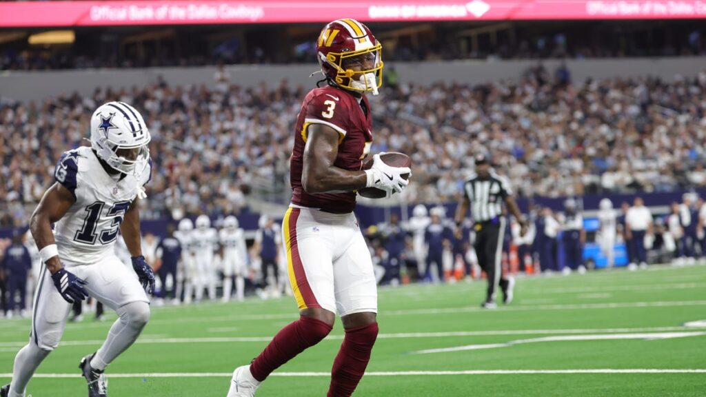 Commanders QB Daniels suffers injury on last play of half vs Cowboys - Cowboys Wire