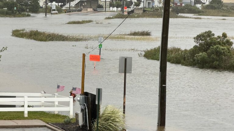 Nor'easter update: Coastal flooding, winds pound Jersey Shore - Asbury Park Press