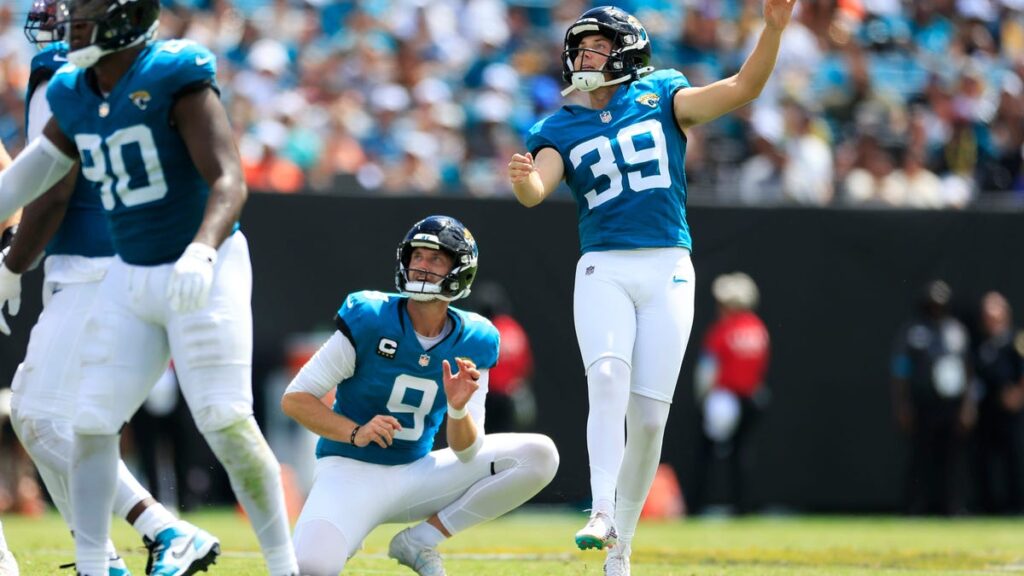Jaguars' Cam Little just missed 70-yard field goal attempt v. Patriots - Jaguars Wire