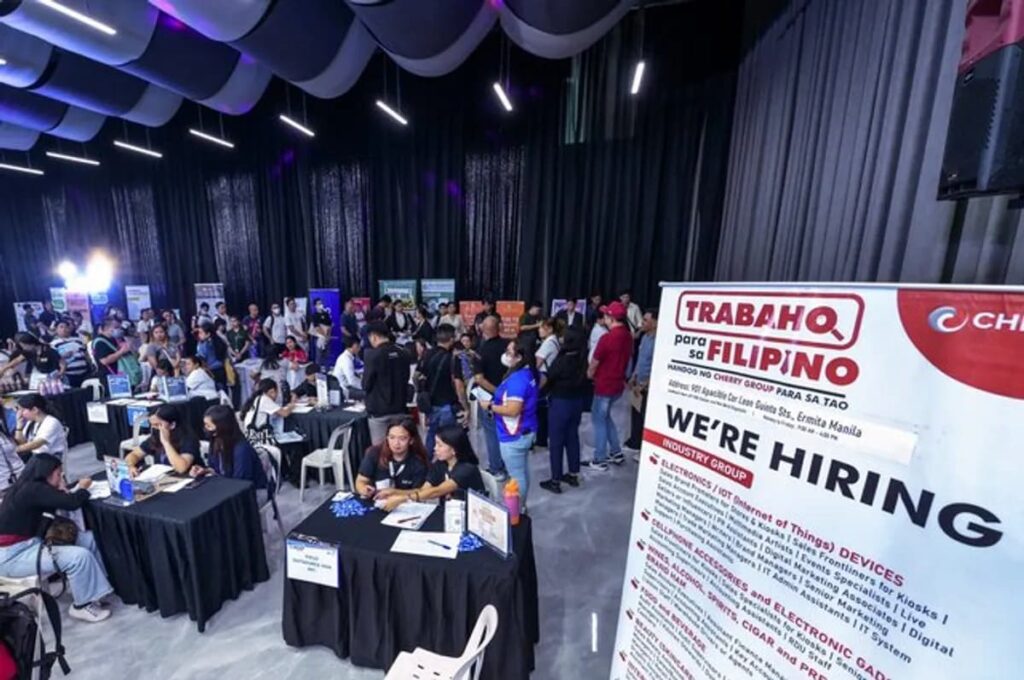 Unemployment rate rises to 6 pct in July, highest in 4 years - ABS-CBN