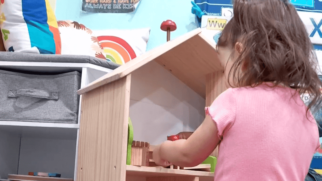 900 Utah families to lose child care assistance after federal funding cuts - KUTV