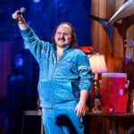 'Stavros Halkias: Uncle Stav' Netflix Review - Decider
