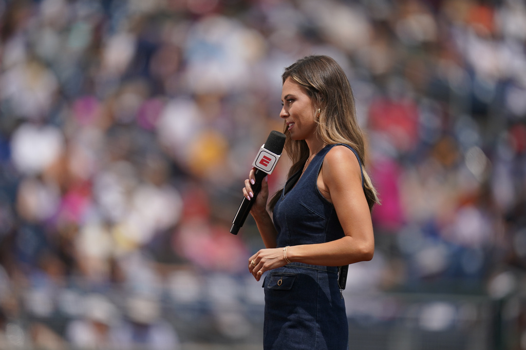 Taylor McGregor Leaving Marquee for Full-Time ESPN Role - - cubsinsider.com