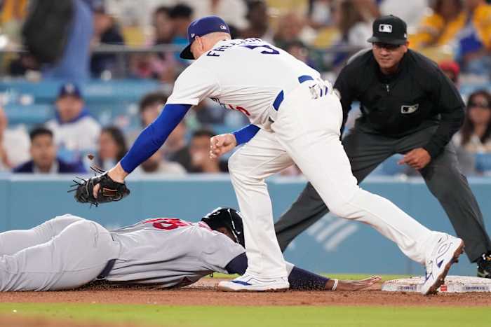 Teoscar Hernández delivers a dramatic 9th-inning walk-off double as Dodgers top Cardinals - wsls.com
