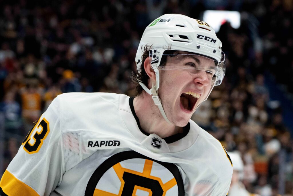 Bruins sign Fraser Minten to seven-year extension - Boston Herald