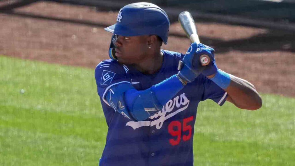 Report: Dodgers calling up top prospect Josue De Paula - Sportsnet.ca