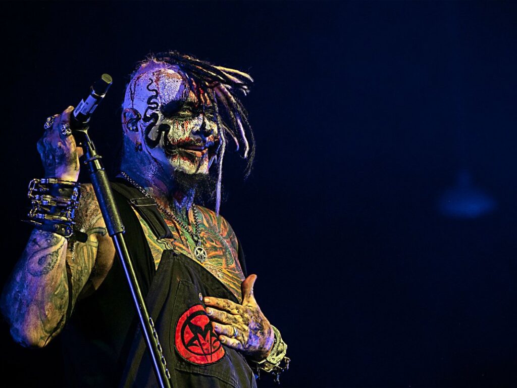“Tripled and quadrupled guitars? Let's keep it f**king real a little bit”: Mudvayne frontman slams bands who use backing tracks live - Guitar.com