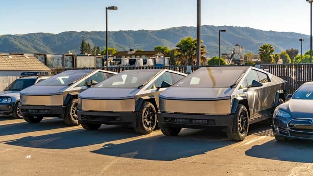 Cybertruck sales are running 94% below Elon Musk’s original sales estimate - Finbold