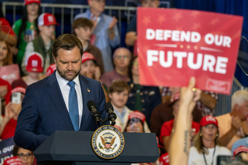 Vice President J.D. Vance addresses Iowa crowd - iowastatedaily.com