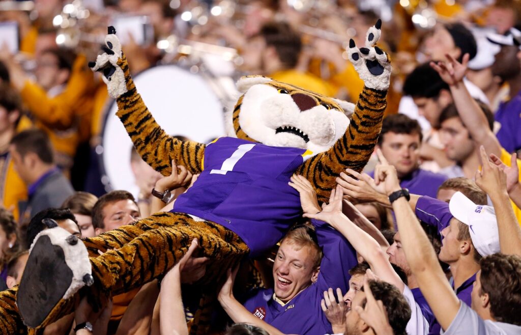 Is LSU vs Louisiana Tech football on TV today, or streaming only? - OregonLive.com