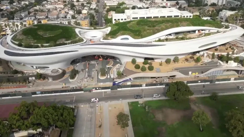 The George Lucas Museum of Narrative Art Opens in Los Angeles - teleSUR English