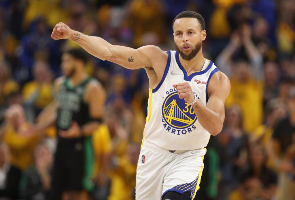 ‘All-time loyalty’ – NBA fans are happy about Stephen Curry’s new $116 million Warriors deal - hitc.com
