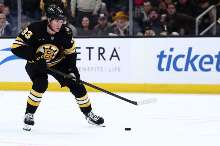 Bruins’ Fraser Minten signs 7-year, $50.4 million extension: The wisdom of a long-term deal - The New York Times