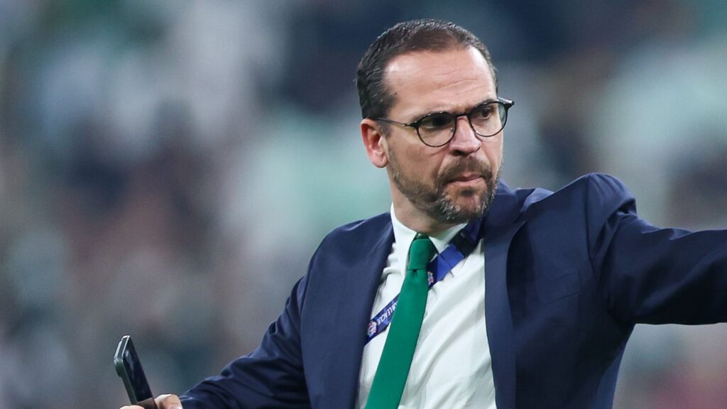 Behind the scenes: how did Al-Ahly's players force out the sporting director? - Goal.com