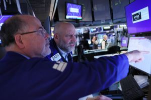 Stock market futures rise ahead of PPI report after Dow drop - qz.com
