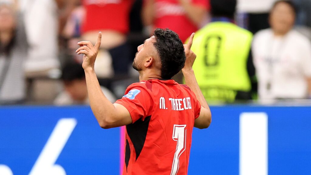 Trezeguet ignites the anger of Al-Riyadh fans before the Al-Ahly clash - Goal.com