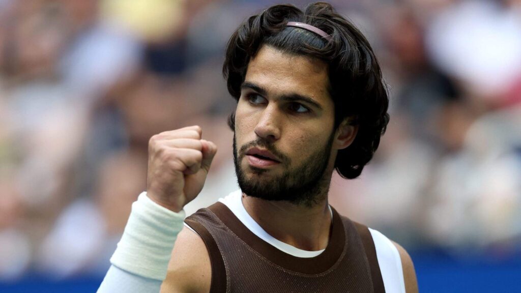 Carlos Alcaraz’s Rumored GF Turns Heads Before US Open Ben Shelton Match - heavy.com