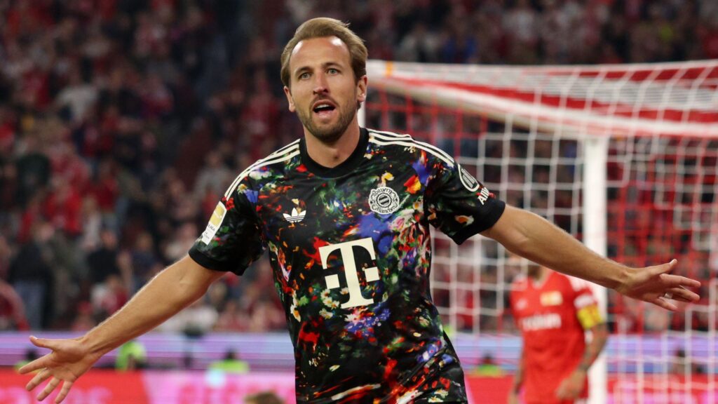 HISTORY MAKER! Harry Kane smashes Bundesliga record to become fastest-ever player to 100 goals after just 98 appearances for Bayern Munich - Goal.com