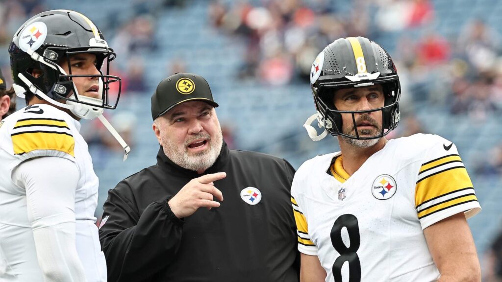 Mason Rudolph Replaces Aaron Rodgers in Dismal Steelers Offense vs. Patriots - heavy.com