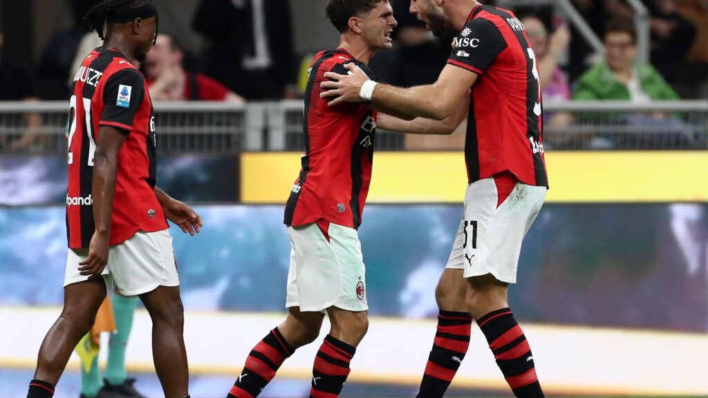 AC Milan v Lecce 1-0 LIVE: Pulisic breaks the deadlock with a brilliant goal. Falcone denies Chukwueze - Goal.com