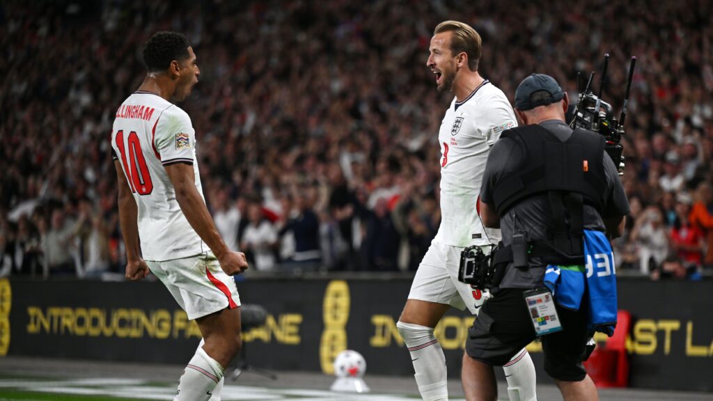 Four-minute madness! Anthony Gordon and Harry Kane punish Williams and Cucurella errors to turn the tables on Spain - Goal.com