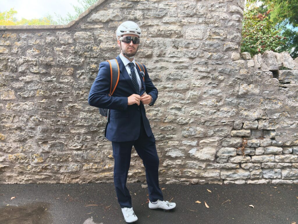 How much faster is proper cycling kit? Riding to work in full Lycra vs normal clothes - Cycling News | Bike Reviews - Road.cc