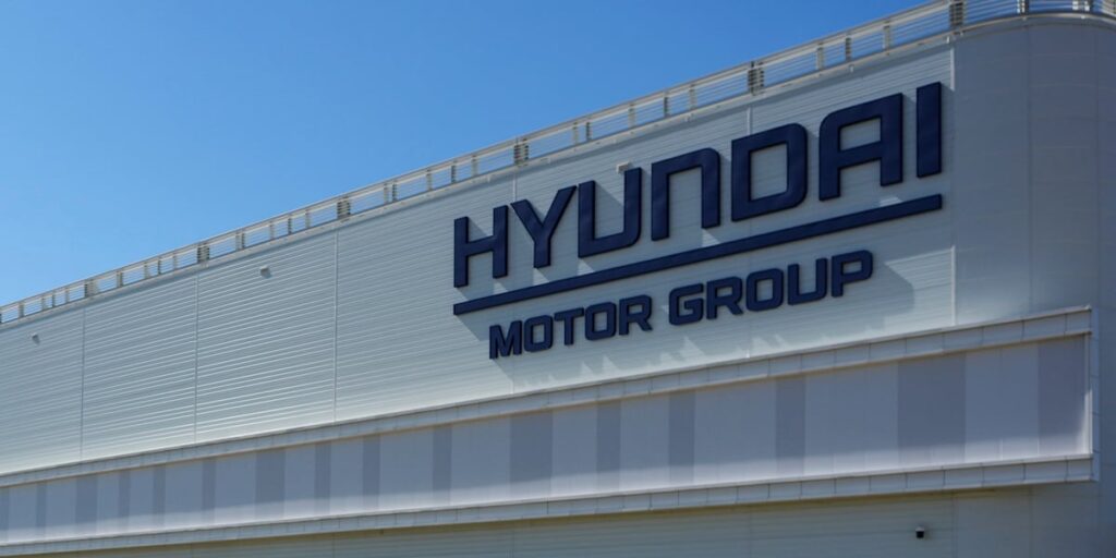 Worker detained during Hyundai raid files claim ahead of suing feds - WRDW