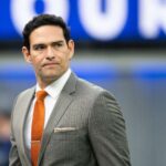 Ex-Fox Sports analyst Mark Sanchez plans guilty plea to charges stemming from fight outside hotel - WKMG