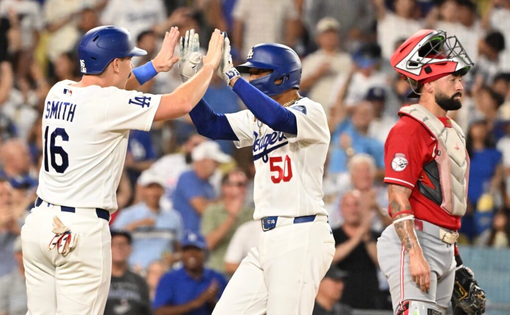 Dodgers erupt for 14 runs, win season-best 7th straight game - Orange County Register