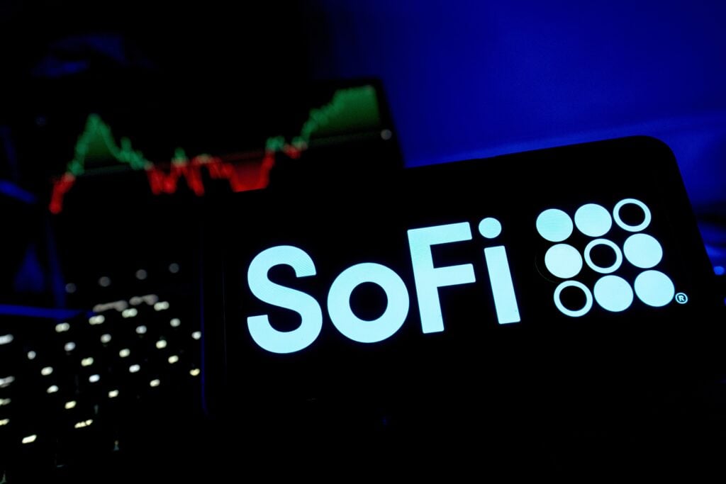 Buying SOFI Is Like Buying 'AMD or Nvidia' at the Bottom: Strategists Highlight Bold Bull Case for SoFi T - benzinga.com