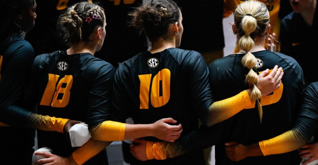 Live Match Thread: Mizzou Volleyball Faces No. 1 Nebraska at Wrigley Field - rockmnation.com