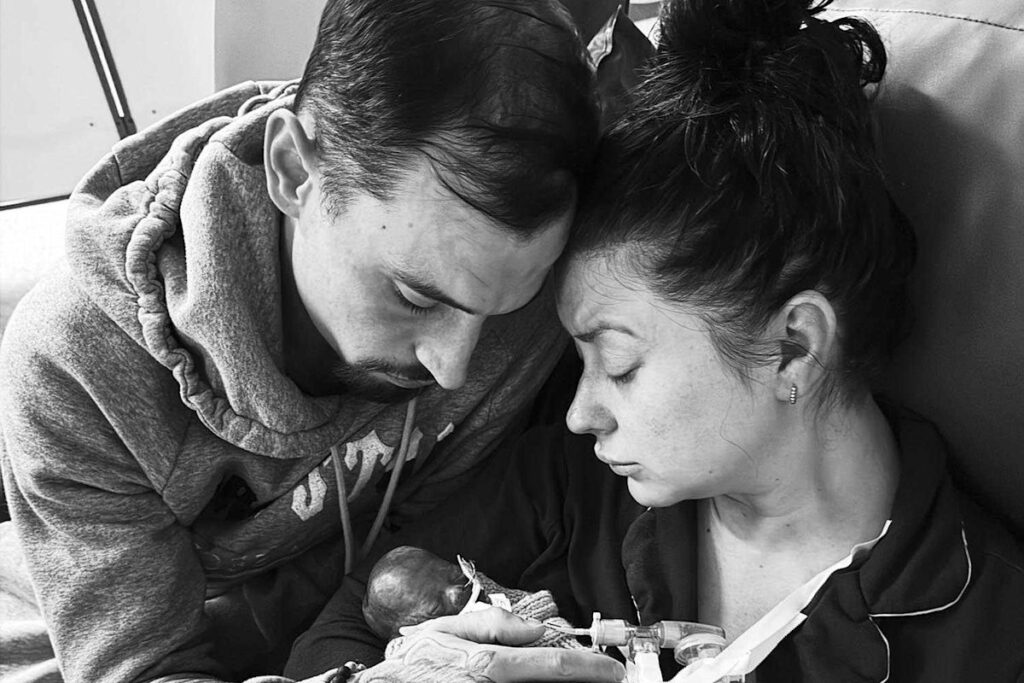 Married at First Sight UK Star Holly Ditchfield Mourns Deaths of Twin Sons After Premature Birth - news.ssbcrack.com