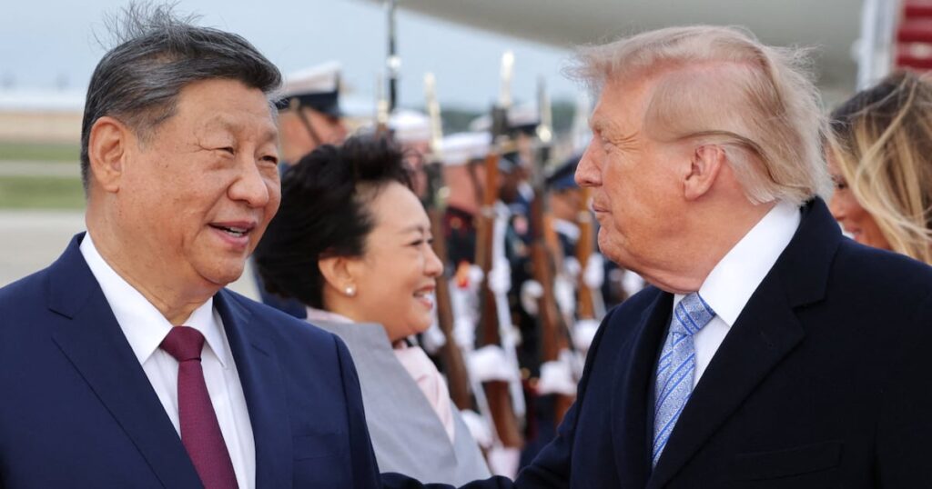 Trump Uses Xi to Brag About His Favorite Vanity Project - The Daily Beast
