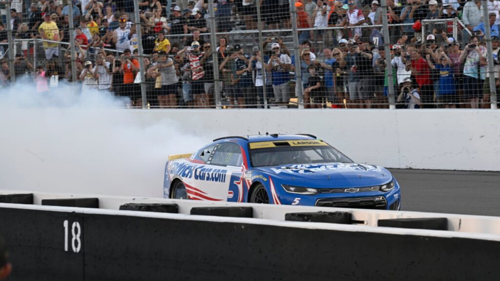NASCAR Results Today: Kyle Larson Wins Hollywood Casino 400, Full Cup Series Results at Kansas - Sportsnaut