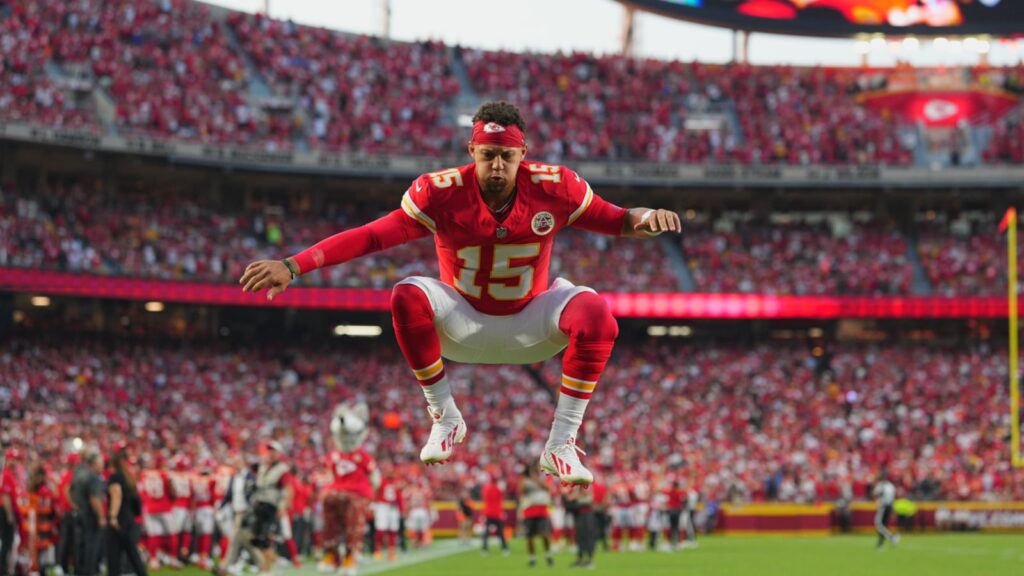 NFL Games Today: Kickoff Times & How To Watch Sunday's Week 2 NFL Schedule, Including Chiefs vs. Colts - Sportsnaut