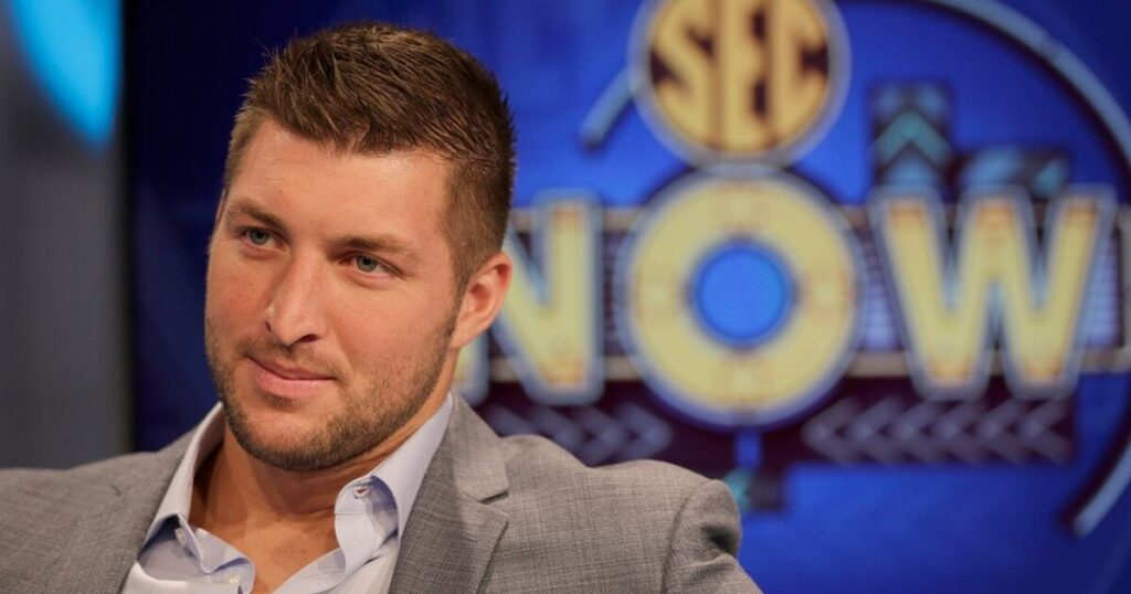 Tim Tebow pauses relationship with Christian organization accused of using predatory sales tactics - CP24