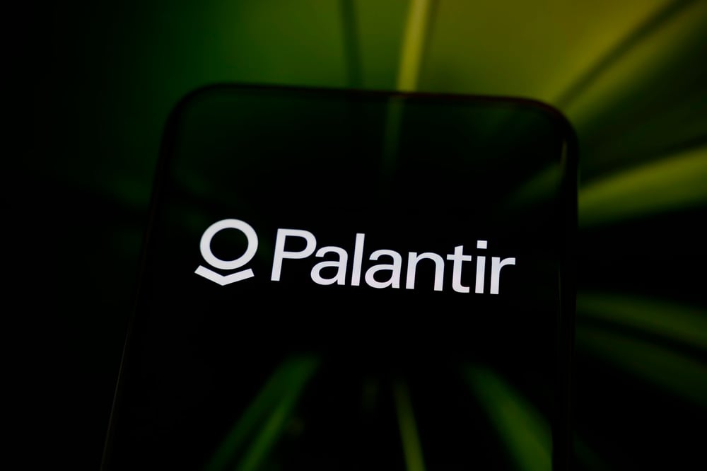 Palantir Stock Flips $188 Into Support, Eyes $200 Next - Benzinga