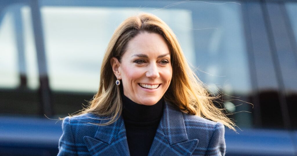 Kate Middleton Wears Jaw-Dropping 100-Year-Old Royal Heirloom - The Daily Beast