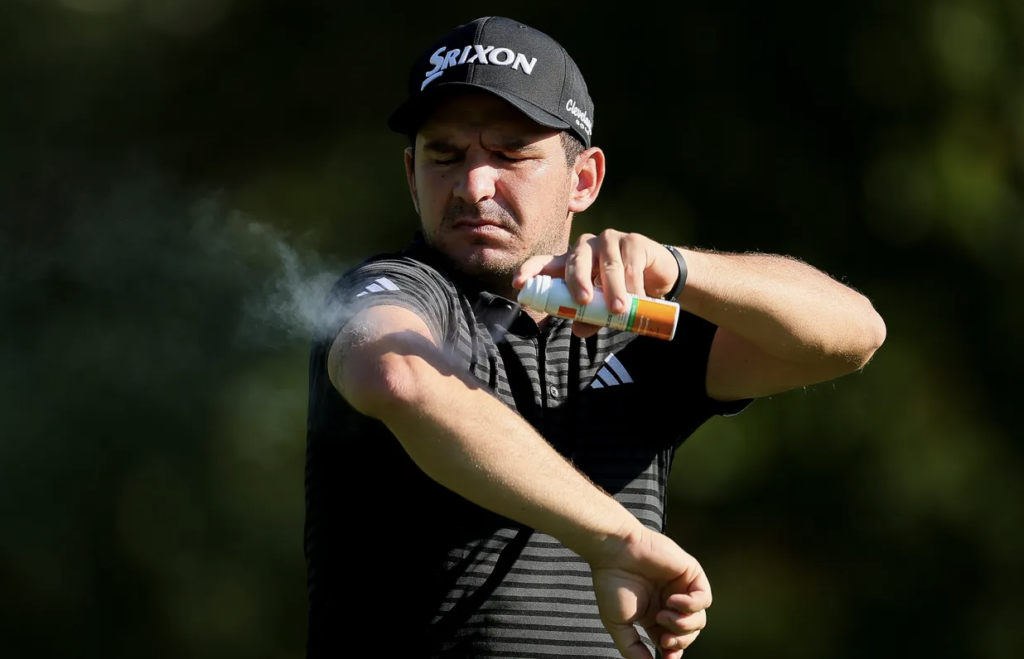 PGA TOUR caddie walks off annoyed with player after 9 holes - Compleat Golfer