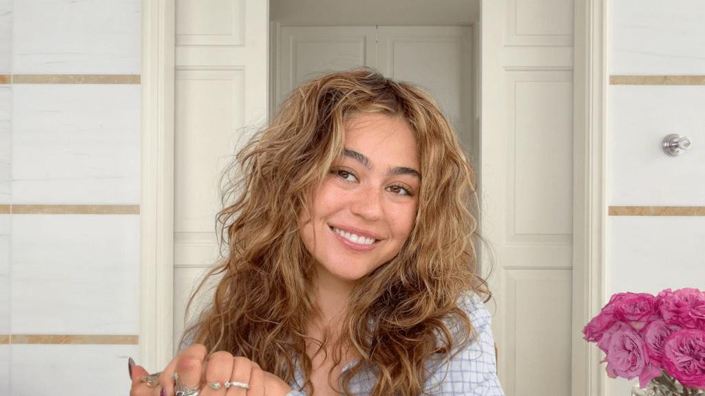 Mika Abdalla’s secret to her viral Off Campus hair? “The messier, the better” - Vogue India