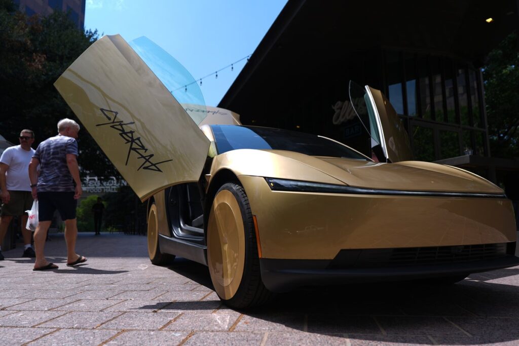 Musk unleashes Tesla Cybercabs with no steering wheel or pedals onto US streets - The Independent