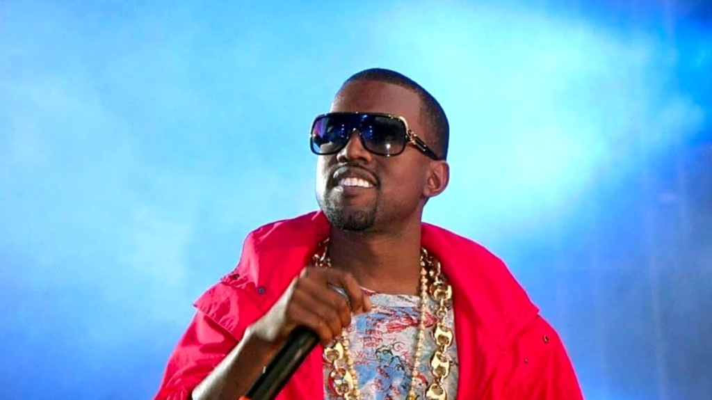 Usher and Chris Brown Bring Kanye West Onstage in Los Angeles - SuaraGarut.ID